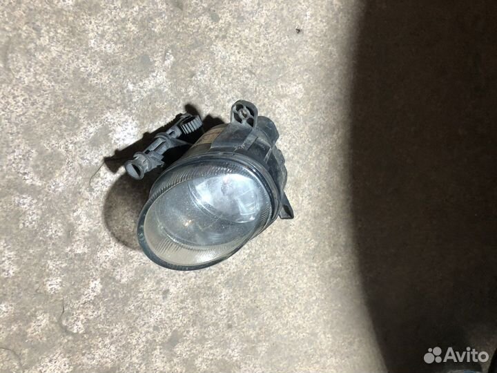 Фара противотуманна audi a6 a4 Q5