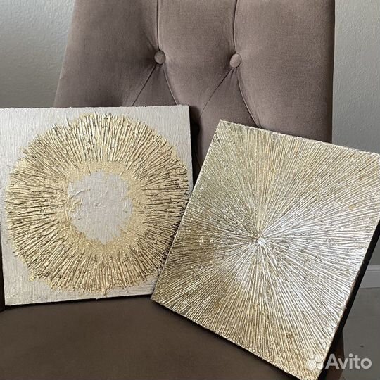 Стильная интерьерная картина с золотой поталью