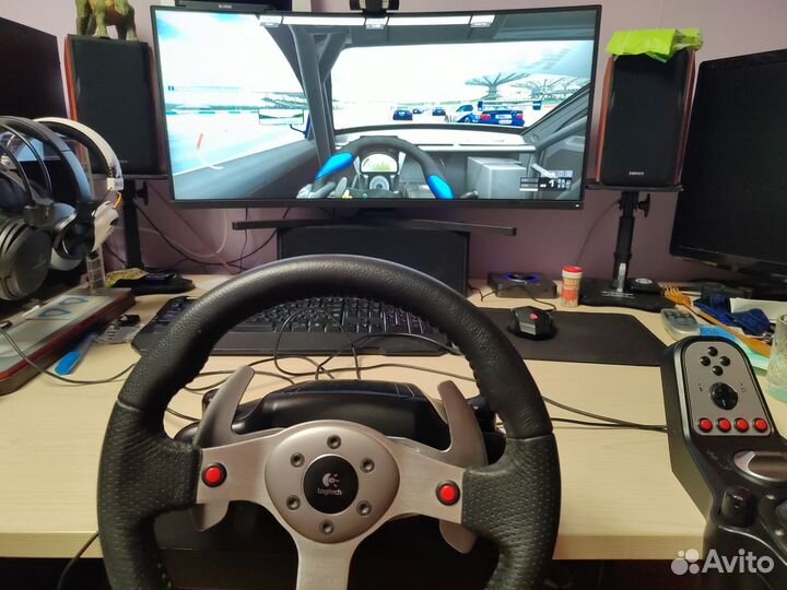 Комплект Logitech G25 руль+кпп+педали