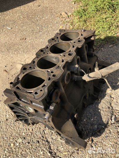 Блок двигателя 4G93 Mitsubishi