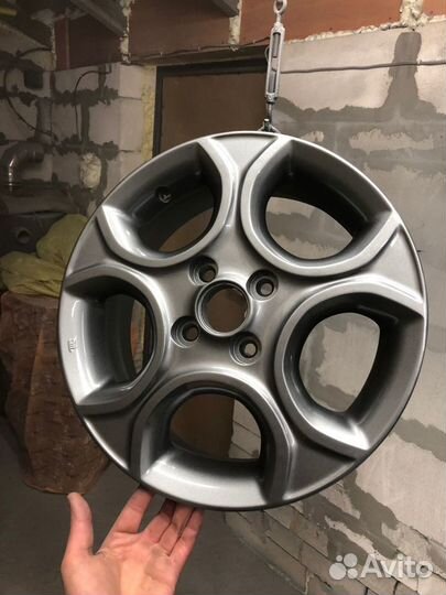 Литые диски r15 на KIA Picanto 2012