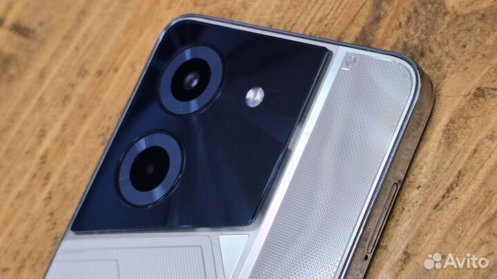 TECNO Pova 5, 8/256 ГБ