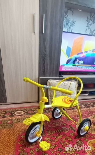 Трехколесный велосипед детский
