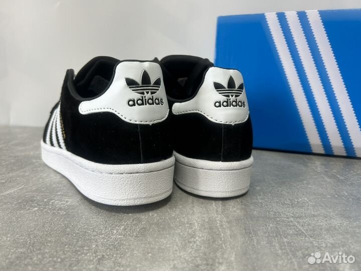 Adidas superstar black white