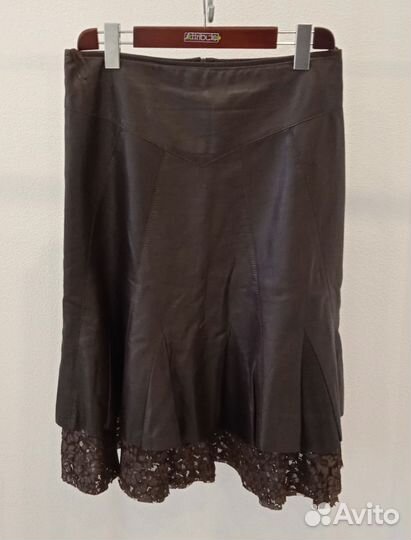 Стильная юбка натуральной кожи с кружевом La Masa