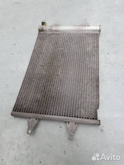 Радиатор кондиционера Volkswagen Passat B6 2008