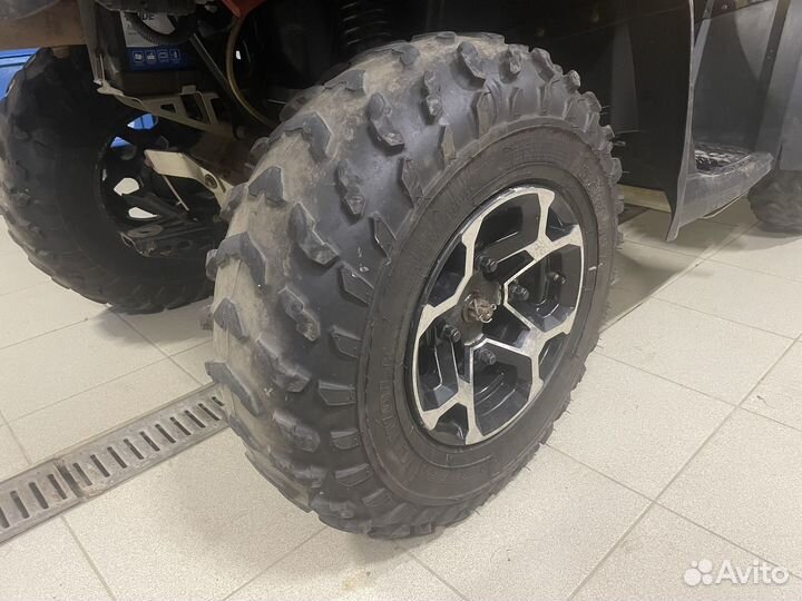 Квадроцикл BRP 800