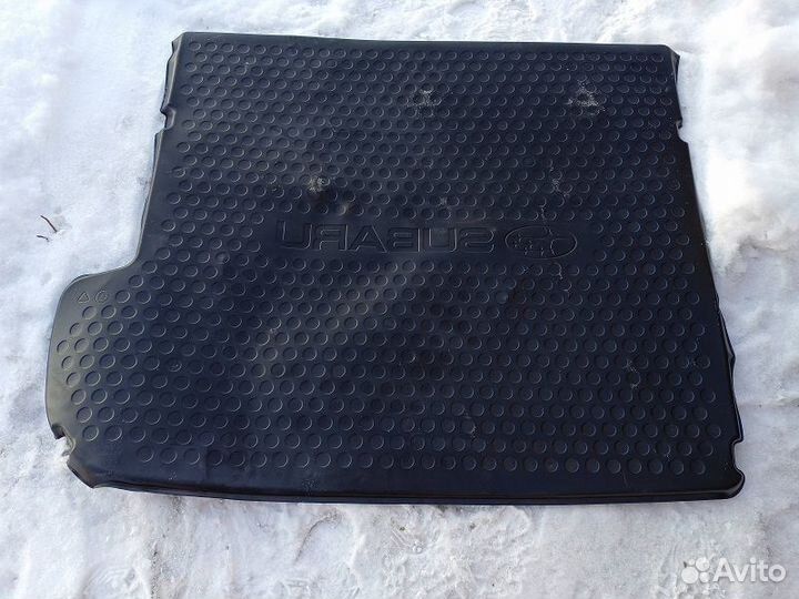 Коврик в багажник оригинальный Subaru Tribeca 2009