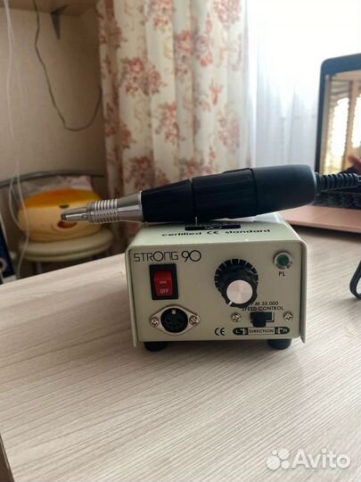 Машинка для аппаратного маникюра