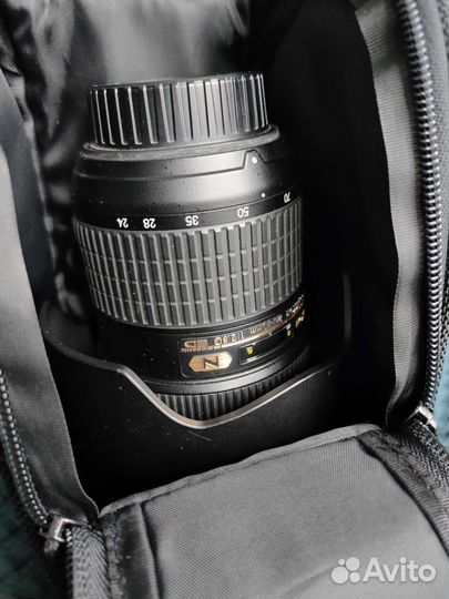 Объектив Nikon AF-S 24-70mm f/2.8G