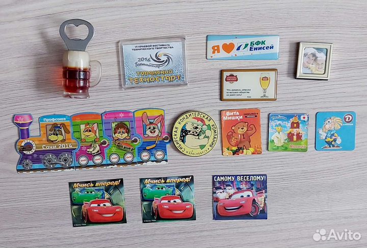 Магниты города страны Новый год животные