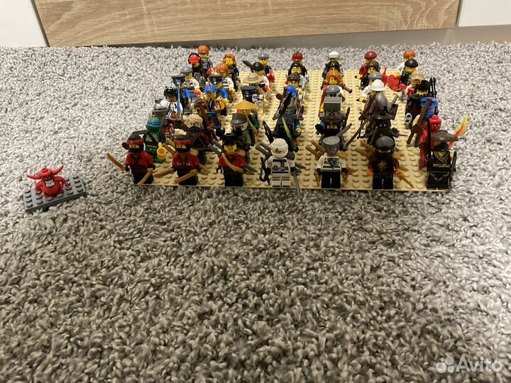 Lego минифигурки