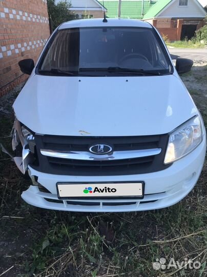 LADA Granta 1.6 МТ, 2018, битый, 47 875 км