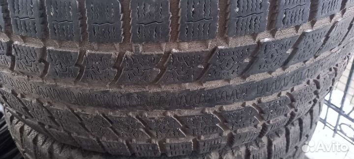 Toyo Observe GSi-5 265/65 R17
