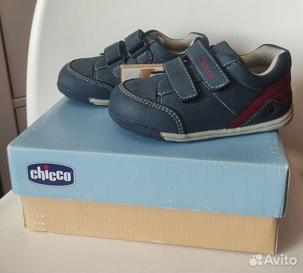 Новые кроссовки Chicco 23 размер