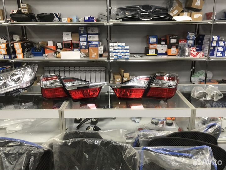 Фонари на Toyota Camry v55