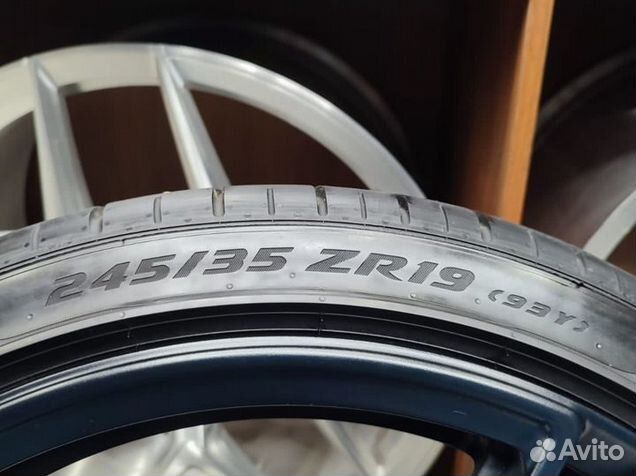 Оригинальные диски McLaren 720S R19/R20 5x112