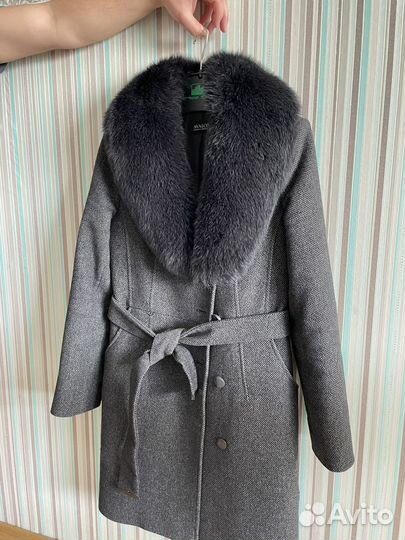 Пальто женское зимнее