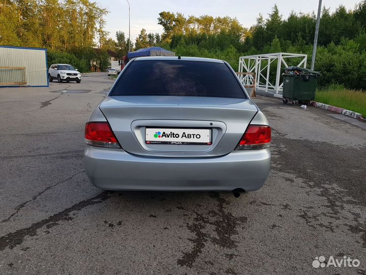 Mitsubishi Lancer 1.3 МТ, 2004, 323 000 км