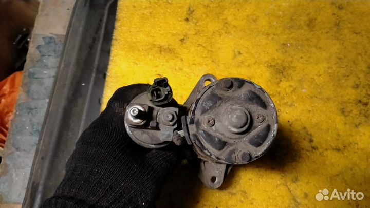 Стартер Toyota Corolla E12