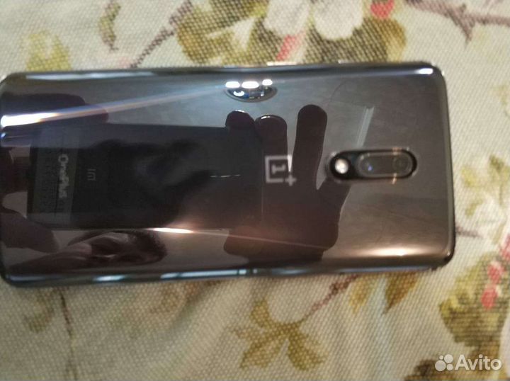 OnePlus7 прочная из углеродного волокна