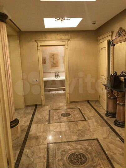 3-к. квартира, 125 м², 8/23 эт.