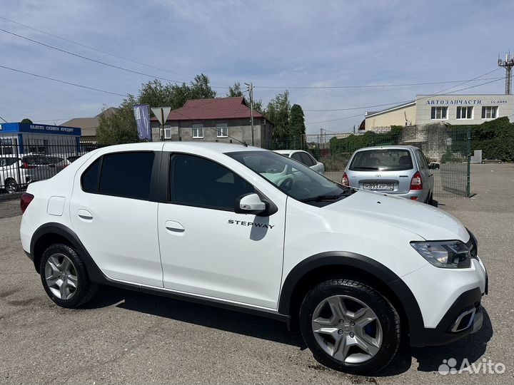 Renault Logan Stepway 1.6 МТ, 2021, 52 264 км