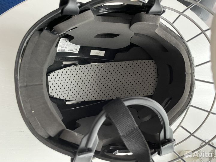 Шлем хоккейный bauer