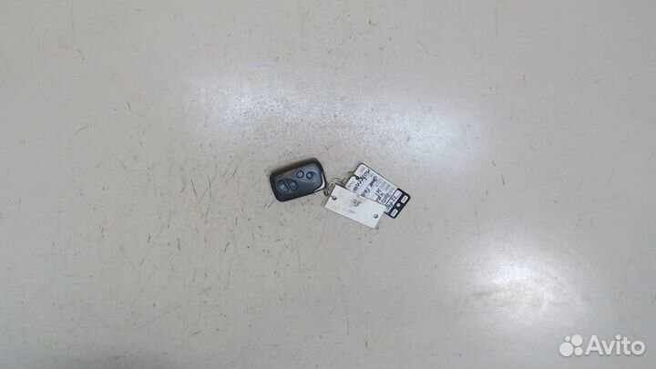 Ключ зажигания Lexus HS, 2010