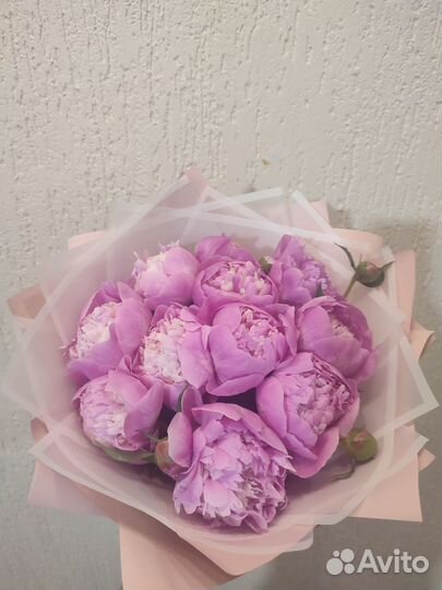 Букеты с пионами