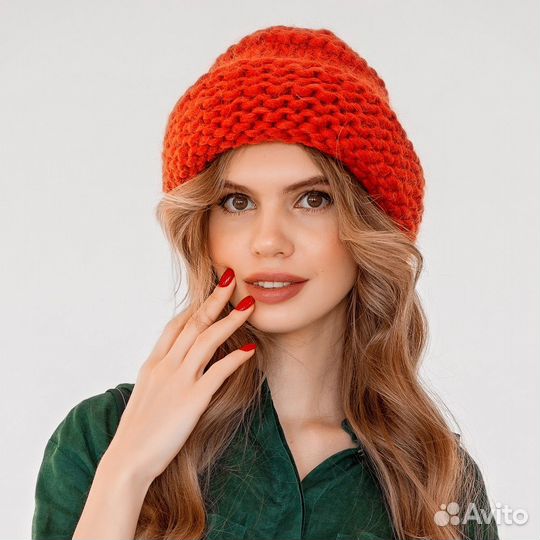 Шапка из кашемира вязаная спицами. Ручная работа