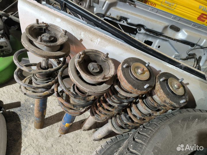 Стойки bmw e39