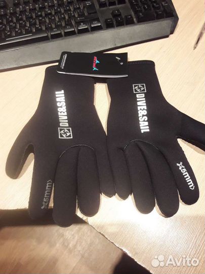 Перчатки неопреновые