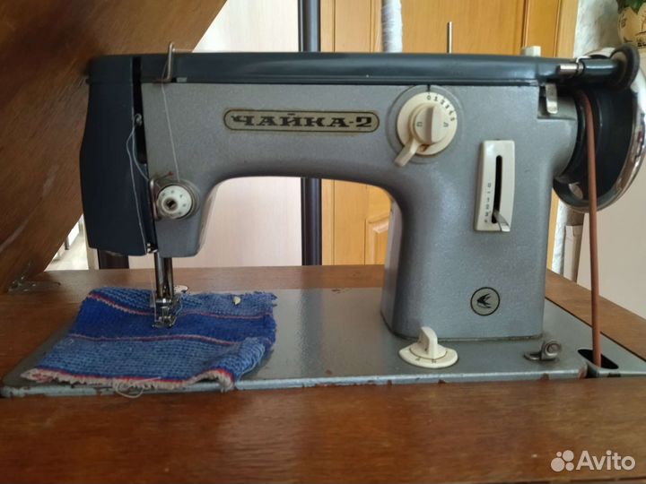 Швейная машина Чайка 2