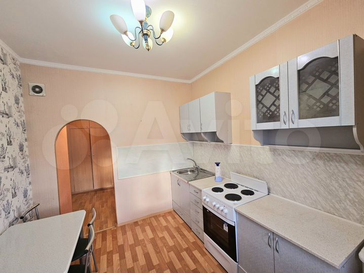 2-к. квартира, 55 м², 4/9 эт.