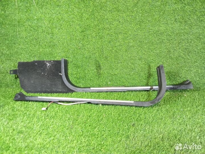 Накладки порогов с подсветкой на Infiniti M35