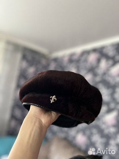 Берет,шляпа