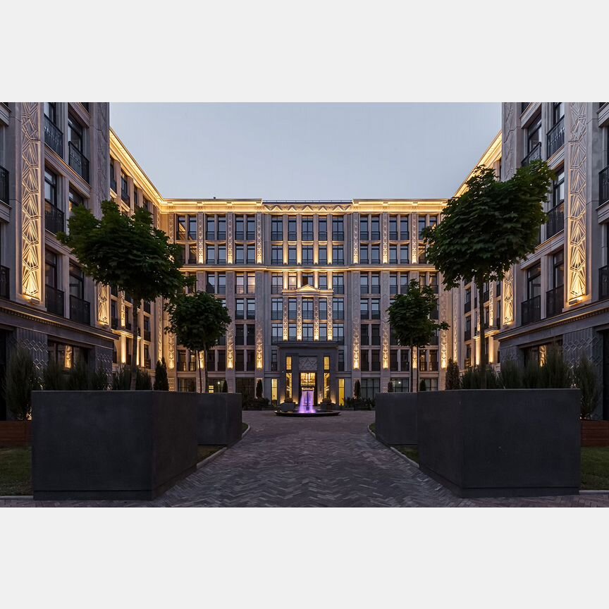 2-к. квартира, 89,8 м², 1/7 эт.