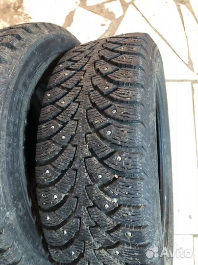 Nokian Tyres Hakkapeliitta 4 185/60 R15