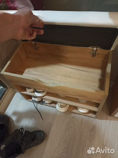 Обувница с сиденьем