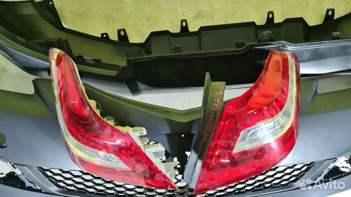 Фонарь Nissan teana j32