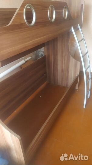 Двухъярусная кровать бу