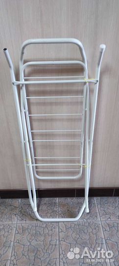 Подставка под детскую ванночку с сушилкой