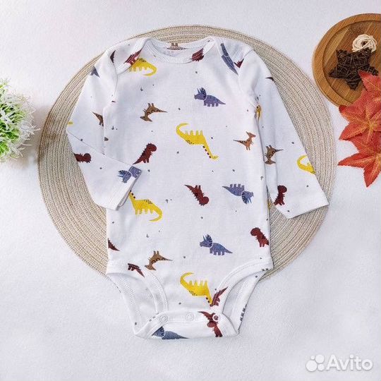 Боди для малышей Carter's