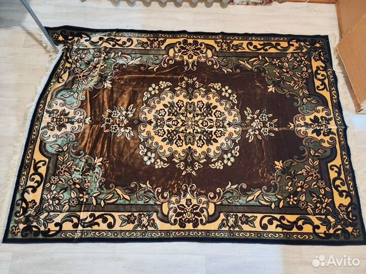 Накидки на диван и кресла