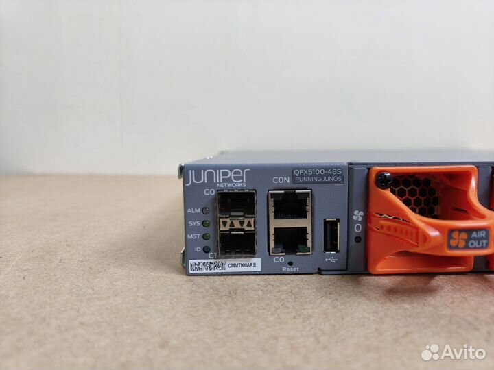 Коммутатор Juniper QFX5100-48S-3AFO