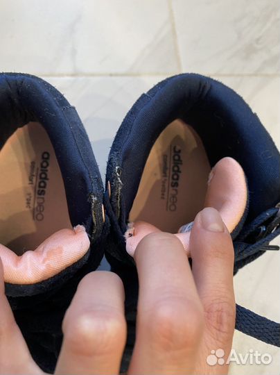 Кроссовки adidas 38