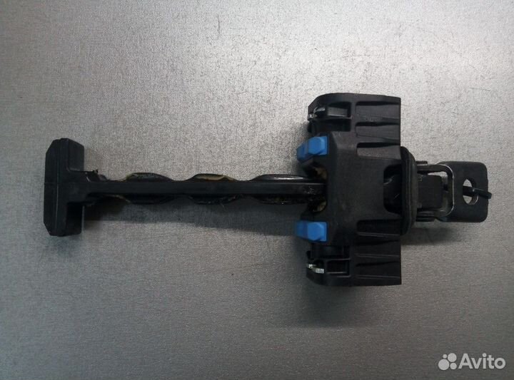 Ограничитель двери передней прав Volkswagen Tiguan