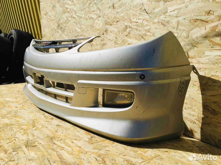 Бампер передний aeras Toyota Estima ACR30wacr40wmc