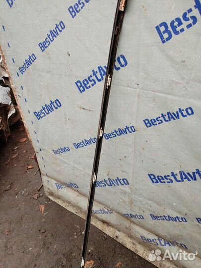 Молдинг крыши правый Hyundai Verna седан G4EE 2008